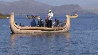 Lac Titicaca au Pérou [upl. by Sinnaiy170]