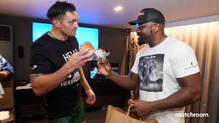 Oleksandr Usyk amp Derek Chisora embrace over a burger backstage [upl. by Enajaras]