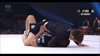 Garry Tonon working the kipping escape [upl. by Enneire]