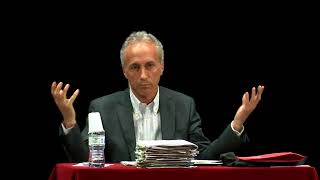 Incontro spettacolo con Marco Travaglio  Postverità e postgiornalismo [upl. by Eugine952]