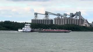 Short Barge Sailing Up The Mississippi In The Big Easy [upl. by Foss]