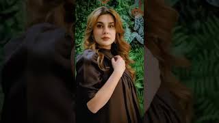 Kubra Khan looking Gorgeous kubrakhan kubra [upl. by Lalat245]