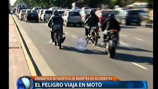 El riesgo de viajar en moto  Telefe Noticias [upl. by Horten]