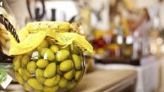 Recette  Olives vertes en saumure [upl. by Gney]