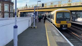 Southeastern Trains Class 465 Departing Brixton [upl. by Karim]