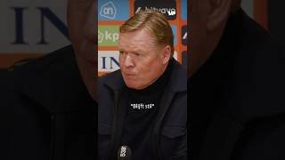 EEN IETS WAT ONGEMAKKELIJKE STILTE OP DE PERSCONFERENTIE 😅 Koeman Oranje [upl. by Sonafets]