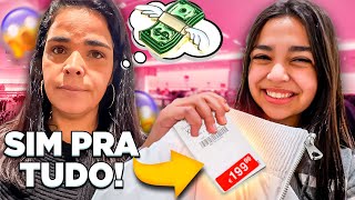 DIZENDO SIM PRA TUDO NO SHOPPING Minha mãe surtou [upl. by Barbra]