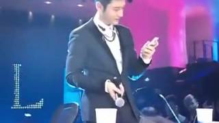 Huang Xiaoming 黄晓明 impromptu performance of the Theme Song for American Dreams in China《光阴的故事》 [upl. by Spike]