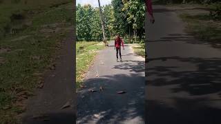 Wait for the girl😍🥀 skating girlreaction girl afrojsketingrider skater publicreaction india [upl. by Windham]