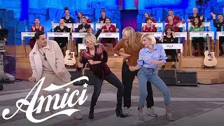 Amici 19  I professori i ballerini professionisti Maria De Filippi e i ragazzi scendono in pista [upl. by Ylac456]