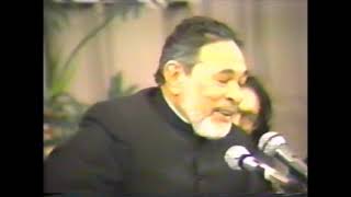 Hanif Akhgar  urdu ghazalChicago Mushaira 1988 [upl. by Sivaj203]