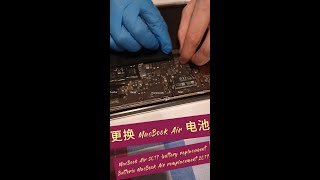 How to Replace the Battery of a MacBook Air 13quot 2017  更换 电池指南  Remplacement de la batterie [upl. by Mcconaghy]