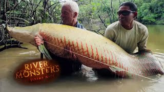 Hooking a Monsterous Arapaima On a Fly  ARAPAIMA  River Monsters [upl. by Murton11]