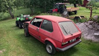 Flyttar saker ur ladan Golf Gti 84 å en kabe husvagn [upl. by Notsud]