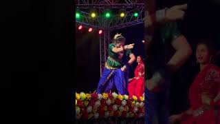 Chehra Tuja magarya sarkha 🔥🔥🔥 gautamipatil dance dancemusic trnding goutamipatil [upl. by Gris59]