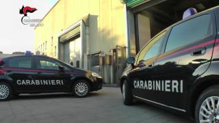 Ritrovato dai carabinieri di Desio un arsenale e auto rubate a Senago [upl. by Butler]