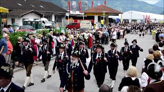 Alpenregionsfest Mayrhofen Festumzug 27052018 [upl. by Nnawaj]