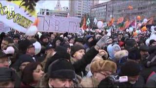 Raw Video AntiPutin Protests Draw Thousands [upl. by Akeemaj]