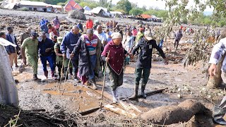 VIDEO MAWAZIRI WAFIKA HANANG MKOANI MANYARA YALIPOTOKEA MAAFA YA MAFURIKO YA MVUA  WANANCHI [upl. by Haynor865]