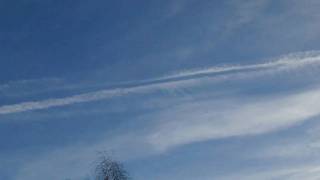 46562 Voerde CHEMTRAILS seltsame Kondensstreifen Wolken Chemtrail Contrails PT2 [upl. by Carlynn111]