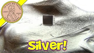 Crazy Aarons Thinking Putty  Quicksilver Magnetic Putty [upl. by Archer542]