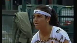 Arantxa Sanchez Vicario vs Irina Spirlea Berlin 1995 Highlights [upl. by Linsk]