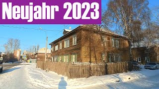 Das Neujahr 2023 ist eingetroffen Der 1 Januar in Irkutsk Winter in Sibirien Russland [upl. by Eilram686]