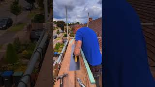 How to lead apron like a pro roof hacks hack build diy construction builder roofing [upl. by Roche]