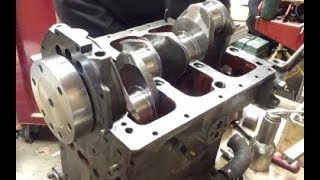 Installing the crank and connecting rods in a Perkins 152 [upl. by Castara]