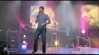 Josh Turner at Universal Studios  quotPunching Bagquot [upl. by Airres771]