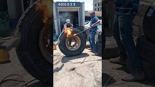 Truck tire bead settings with fire technique 🔥🔥🫰 [upl. by Keenan]