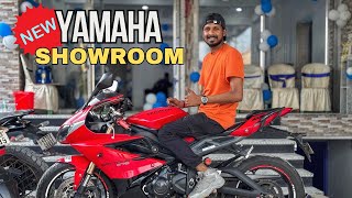 NEW YAMAHA SHOWROOM OPENING PE LEKE GEYA DAYTONA 675 [upl. by Ranip521]