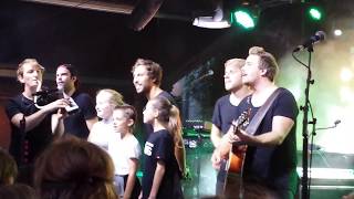 Konzert Dexheim 10092017  Max Giesinger  80 Millionen im Chor [upl. by Asiil]