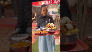 మహేష్ బాబు అన్న ఇక్కడ వచ్చి తిన్నాడా Busiest Dhaba near Guntur Mirchi Yard Chicken Biryani shorts [upl. by Enneira]