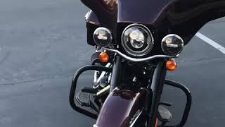 Detachable Fairing on 2018 Heritage Softail [upl. by Simmie]