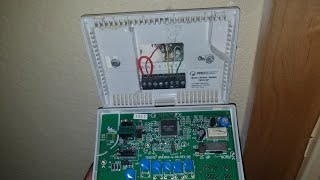 Honeywell thermostat hack [upl. by Droflim]