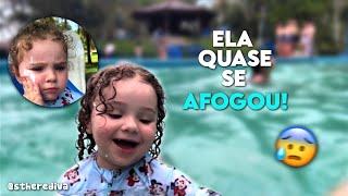 Levei a DIVA EM UM PARQUE AQUÁTICO pela 1° vez [upl. by Enilesor208]