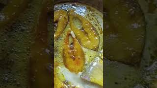 সর্ষে ইলিশ একদম সহজ ভাবেAuthentic Sorshe Ilish Recipe shortstrending sorsheilish ilishfishrecipe [upl. by Edahc]