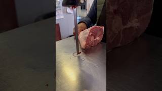 Mutton steaks cutting for barbecue coltello feed italy bovino fegato agnello [upl. by Alemahs758]