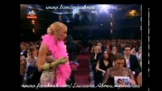 Luciana Abreu  momento humoristico  Globos de Ouro 2014 [upl. by Rothschild]