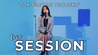 Keisya Levronka  Tak Pantas Terluka Live Session [upl. by Nyluqcaj]