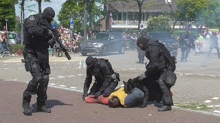 Arrestatieteam arresteert man met vuurwapen  Demonstratie DSI Veiligheidsdag Barendrecht 2017 [upl. by Violante]