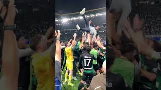 Rúben Amorim is thrown in the air by the Sporting players following his final home game in charge 💚🥺 [upl. by Narcissus]