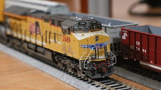 ScaleTrains Union Pacific HO Scale ET44AH Unboxing [upl. by Ellennahs]