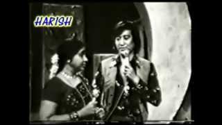 Old nepali song Aage Aage Topai ko Gola Danny and Aasha Bhosle [upl. by Goldy]