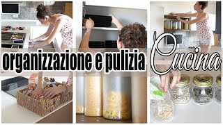 ORGANIZZAZIONE E PULIZIA DELLA CUCINA  Giuly T [upl. by Tolland282]