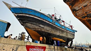 Amazing Manufacturing Process of Handmade Wooden Lenj Boat  Handmade Wooden Ship Production [upl. by Grim]