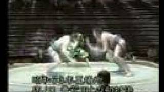 Akebono vs Takahanada  Natsu 1988 [upl. by Anabal139]