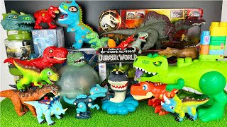 Jurassic World Unboxing Review Colorful Dinosaur Big Trex Spinosaurus Carnotaurus Megalodon [upl. by Alocin440]