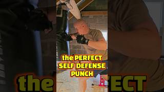 The perfect self defense ellbow punch [upl. by Kosse797]